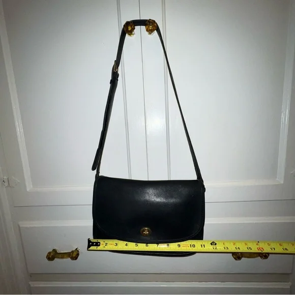 Vintage Coach purse - Picture 4 of 6